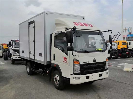 國六重汽豪沃4.2米冷藏車（21方）