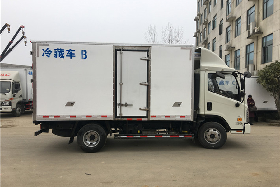 福田康瑞H2冷藏車4.2米